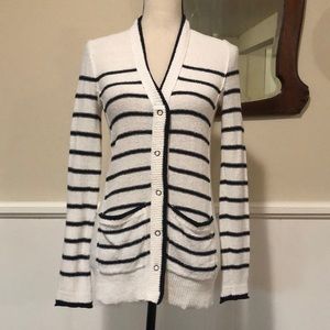 Eddie Bauer Knit Cardigan